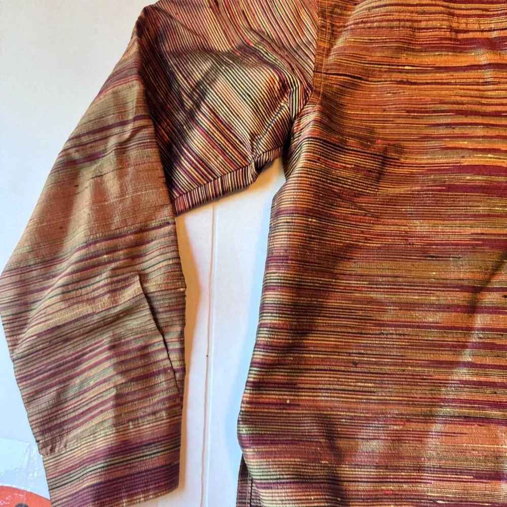 CHICO'S 100% Silk Button-Front
Shirt Brown Sleeve Size 4‎ - Picture 11 of 14